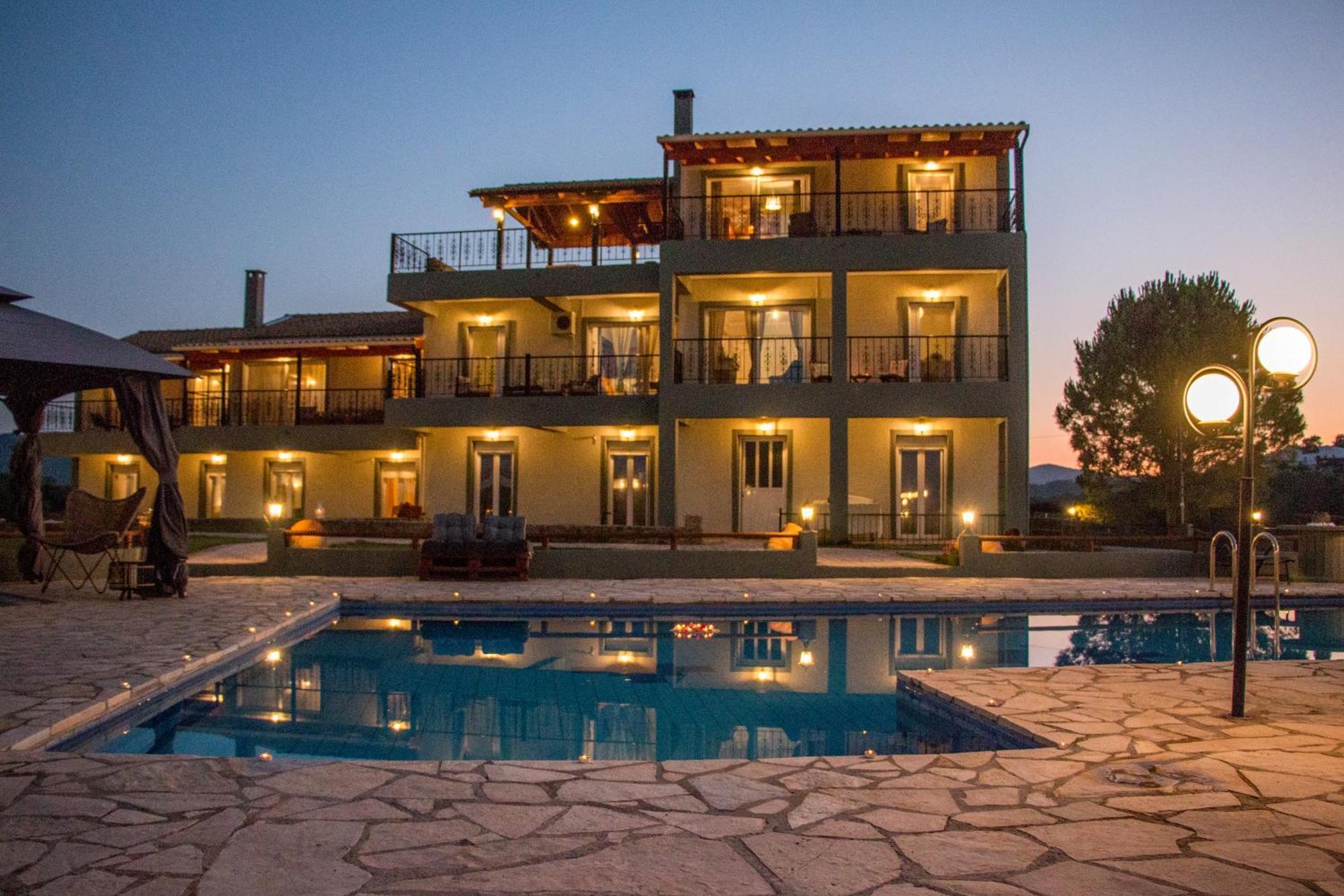 Heaven House With Pool *